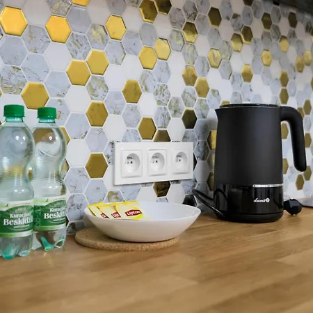 Humblebee Nest Muranow Warsaw Exterior photo
