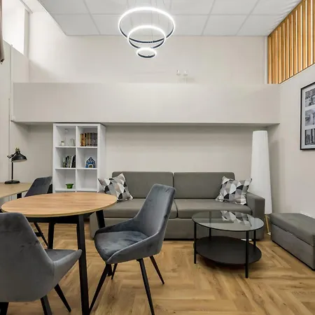 Humblebee Nest Muranow Warsaw Exterior photo